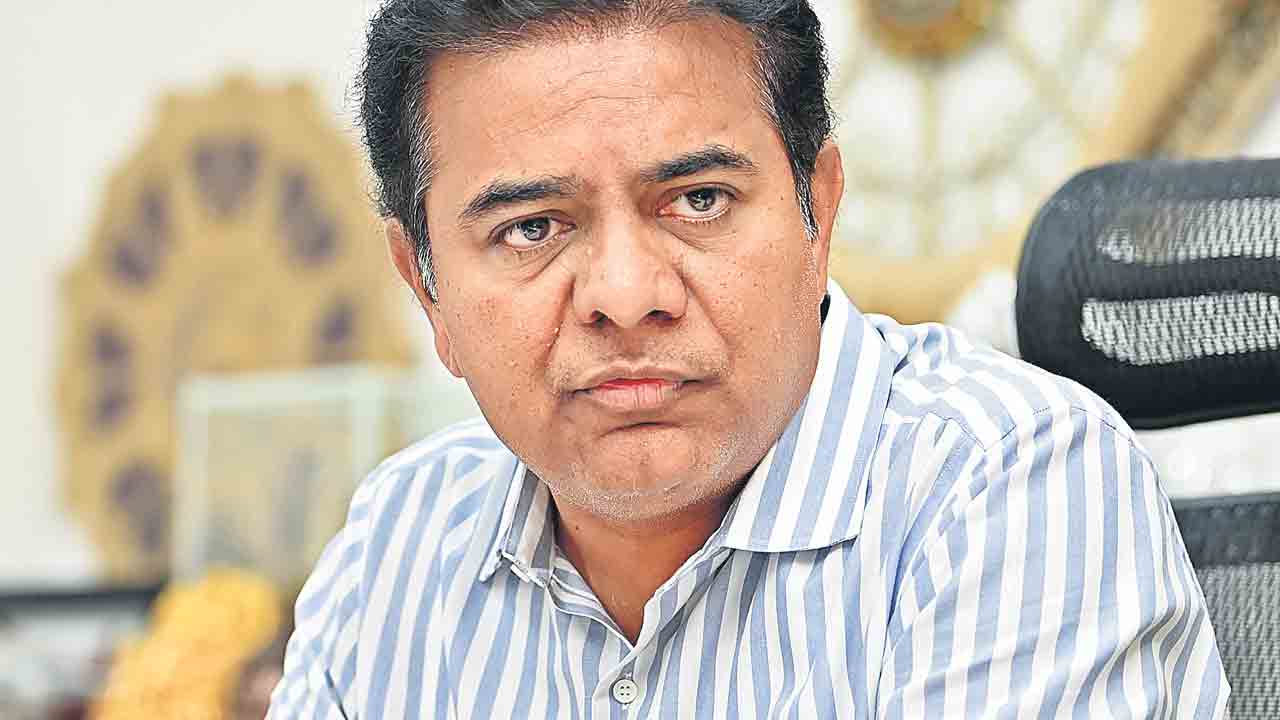 నేతన్న కడుపు కొడుతున్న కాంగ్రెస్‌