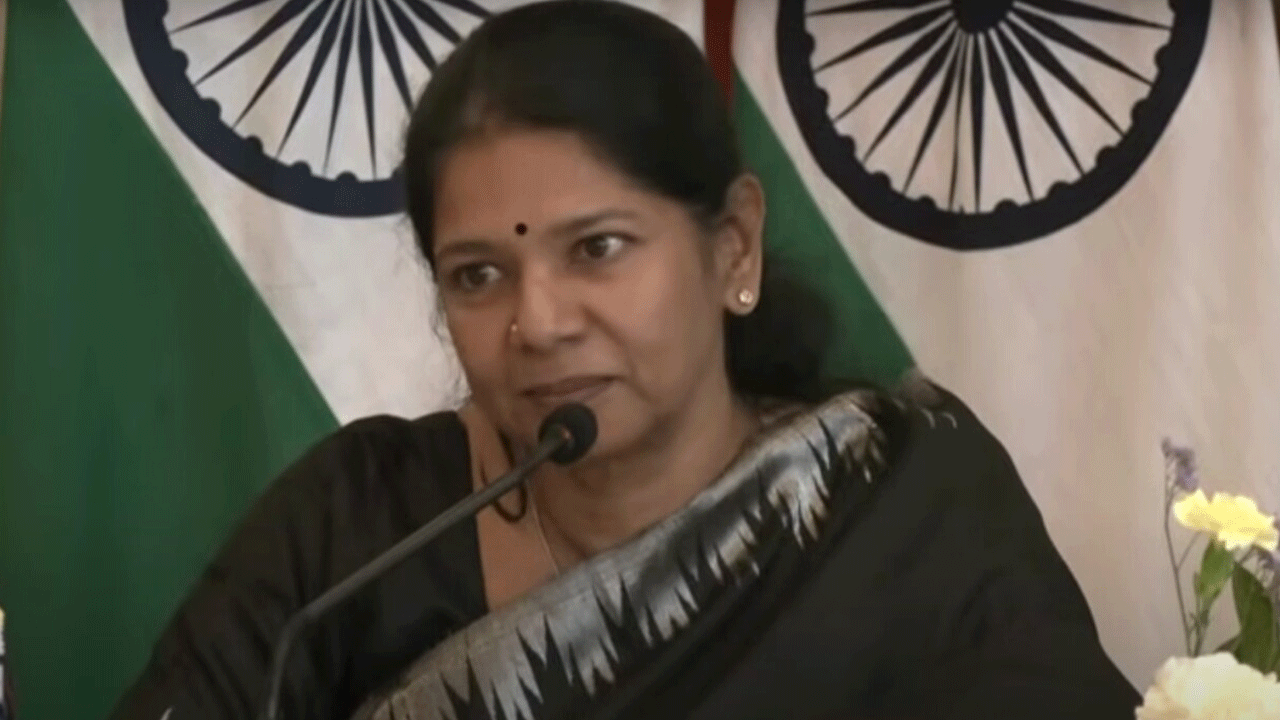 Kanimozhi | నియోజ‌క‌వ‌ర్గాల పున‌ర్విభ‌జ‌న‌పై సీఎం విజ‌య్‌ది డ్రామా.. ఎంపీల మీటింగ్‌కు హాజ‌రుకాబోం : క‌నిమొళి