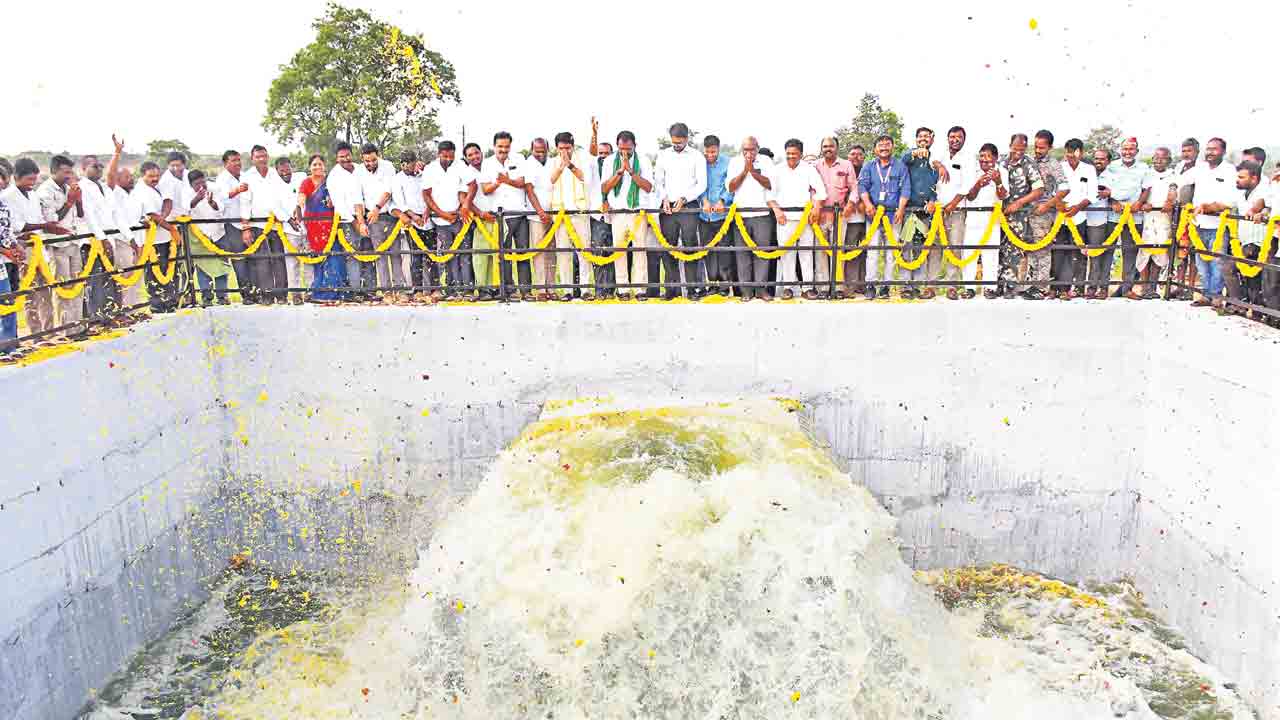 బీఆర్‌ఎస్‌ హెచ్చరిక.. సర్కార్‌లో కదలిక