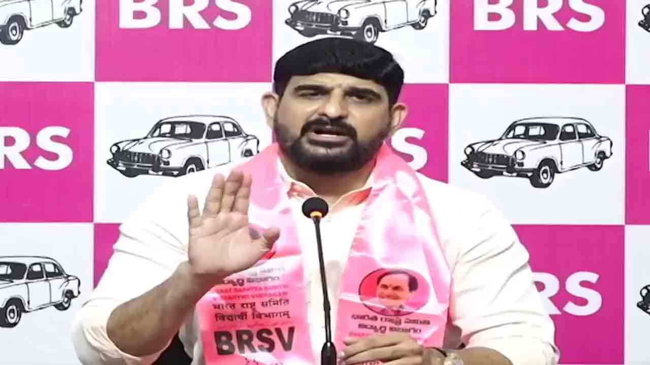 Padi Kaushik Reddy | తిన్నింటి వాసాలు లెక్కపెట్టకు పొంగులేటి.. ఎమ్మెల్యే కౌశిక్‌ రెడ్డి ఫైర్‌