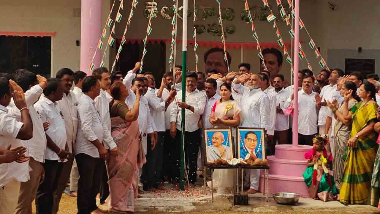 ఎందరో త్యాగాల ఫలితం ‘స్వాతంత్ర్యం’