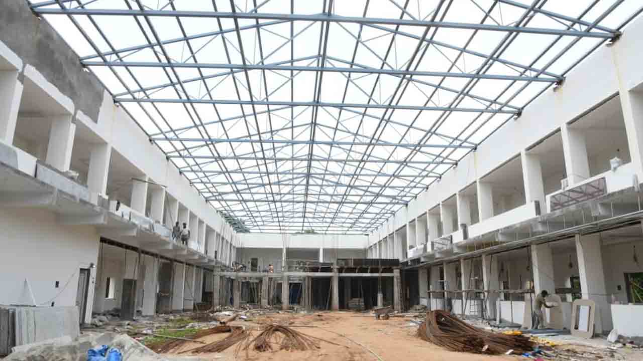 పాలమూరులో డైవర్షన్ పాలిటిక్స్