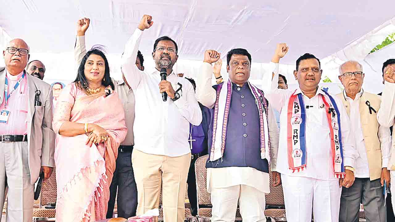 దళిత క్రైస్తవులకు ఎస్సీ హోదా కల్పించాలి