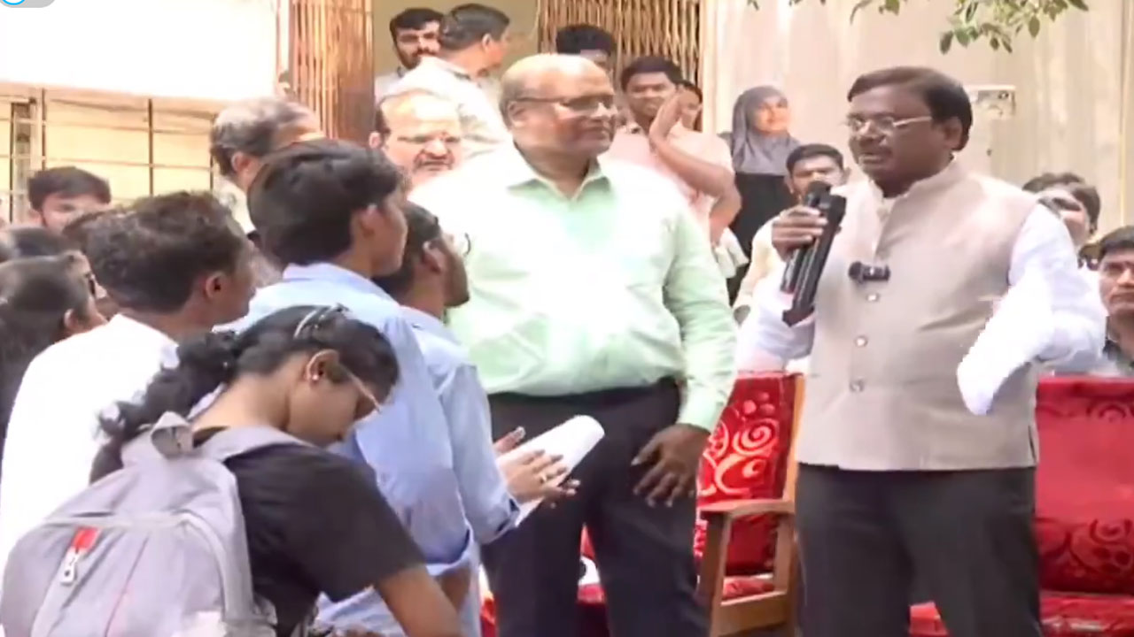 Minister Vivek | నేను ఓడిపోతా.. కాంగ్రెస్‌ ప్రభుత్వం ఓడిపోతది : మంత్రి వివేక్‌ ఆసక్తికర వ్యాఖ్యలు