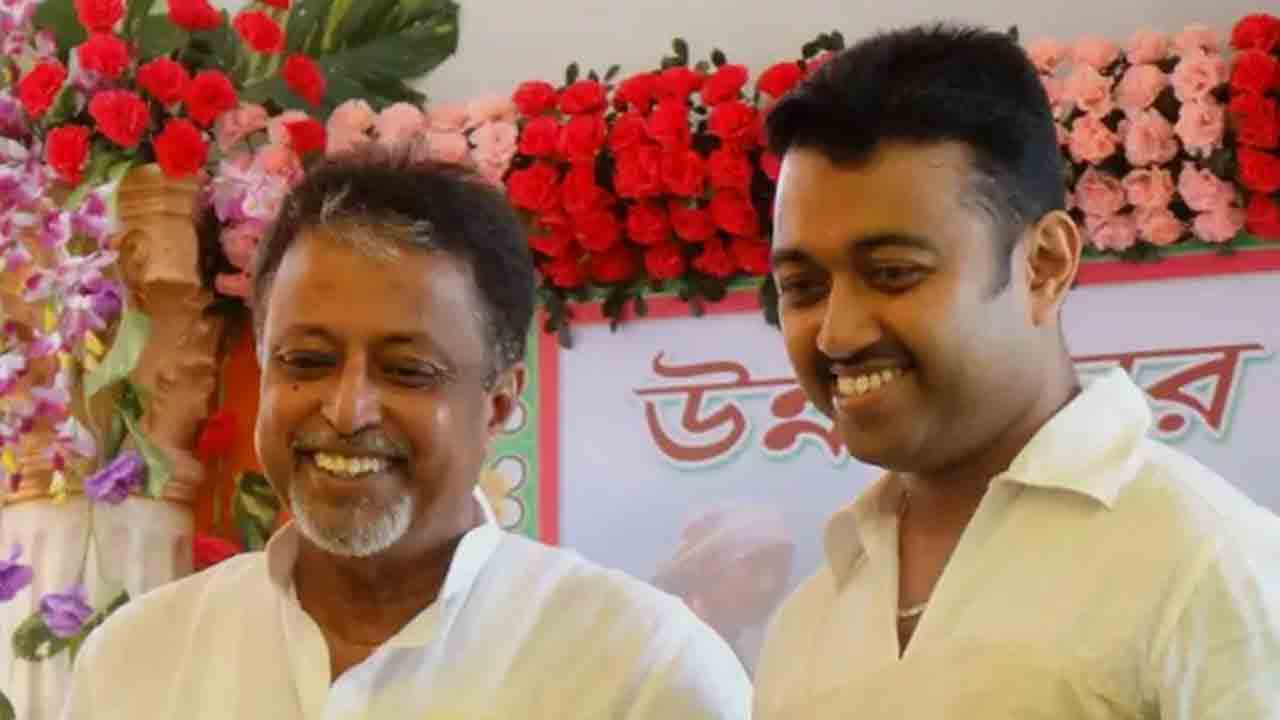 Mukul Roy’s Son Missing In Nepal | నేపాల్‌ వరదల్లో.. మాజీ మంత్రి కుమారుడు అదృశ్యం