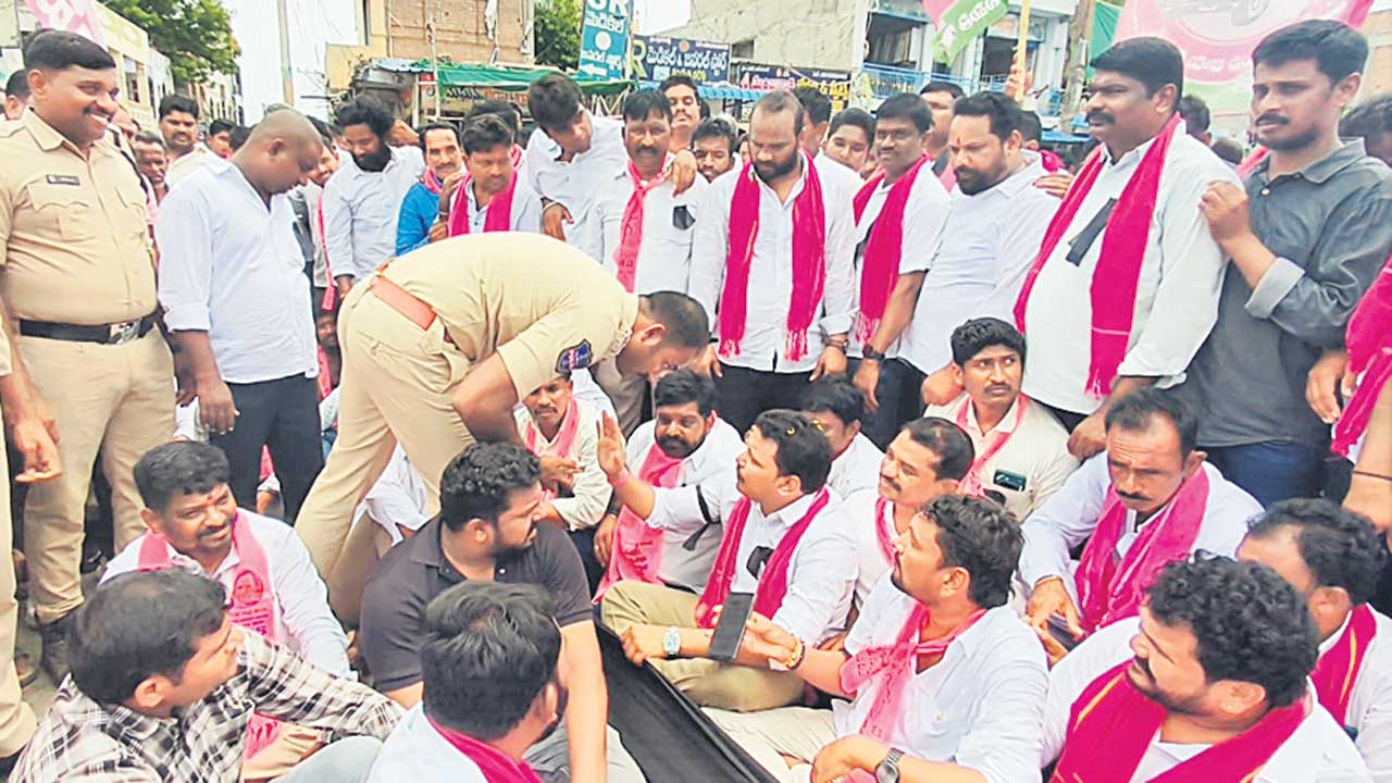 కరెంటు కోతలపై.. బీఆర్‌ఎస్‌ కన్నేర్ర