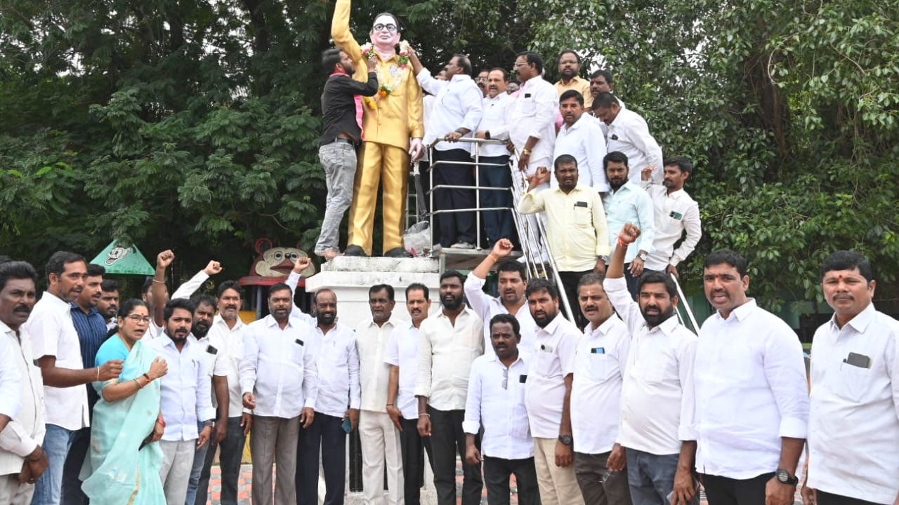 Professor Jayashankar | జయశంకర్ సార్‌ సిద్ధాంతాలతో తెలంగాణ రాష్ట్రం సాధ్యం