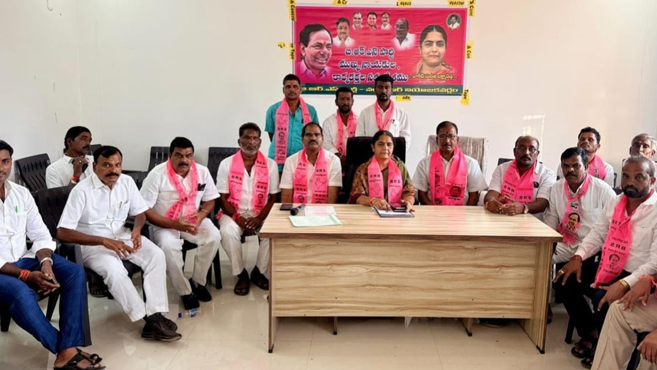 MLA Sunitha Laxma Reddy | హామీల అమలులో కాంగ్రెస్ ప్రభుత్వం విఫలం : ఎమ్మెల్యే సునీత లక్ష్మారెడ్డి