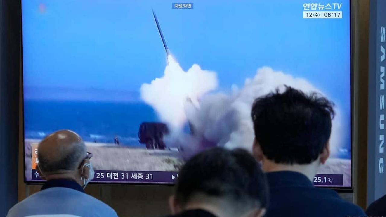 North Korea | జపాన్‌పైకి బాలిస్టిక్ మిస్సైల్ ప్రయోగించిన ఉత్తర కొరియా.. యూఎస్-దక్షిణ కొరియా డ్రిల్స్‌కు బదులుగానే