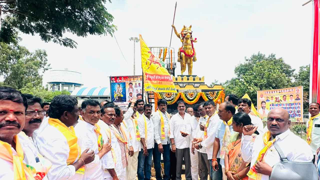 బహుజన రాజ్యాధికార పోరాట యోధుడు సర్వాయి