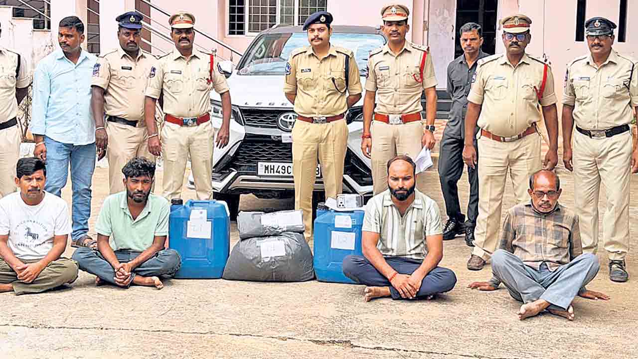 కొండమడుగులో డ్రగ్స్‌ మాఫియా గుట్టురట్టు