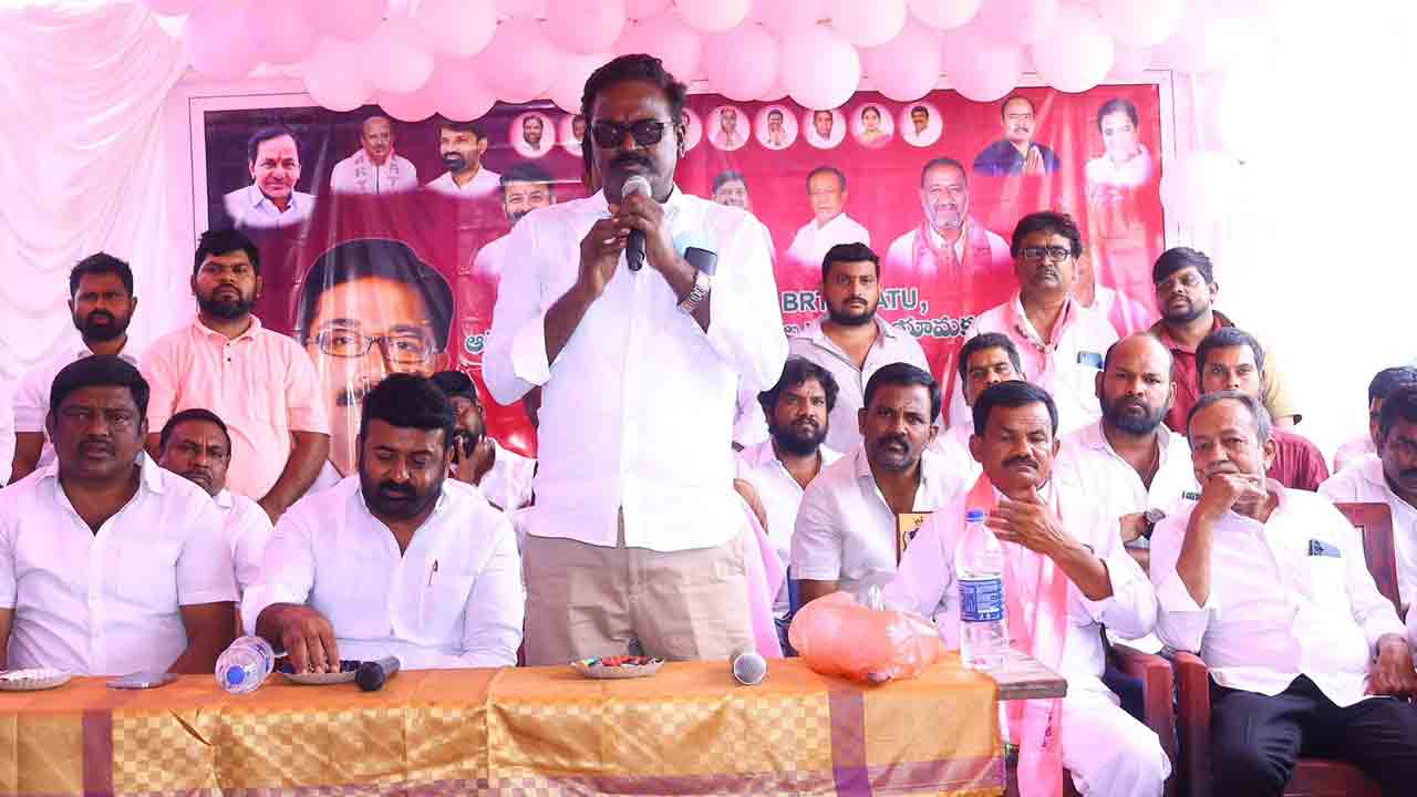 Puvvada ajaykumar | కాంగ్రెస్ పాలనలో ఆటో డ్రైవర్ల పరిస్థితి అగమ్యగోచరం : మాజీ మంత్రి పువ్వాడ