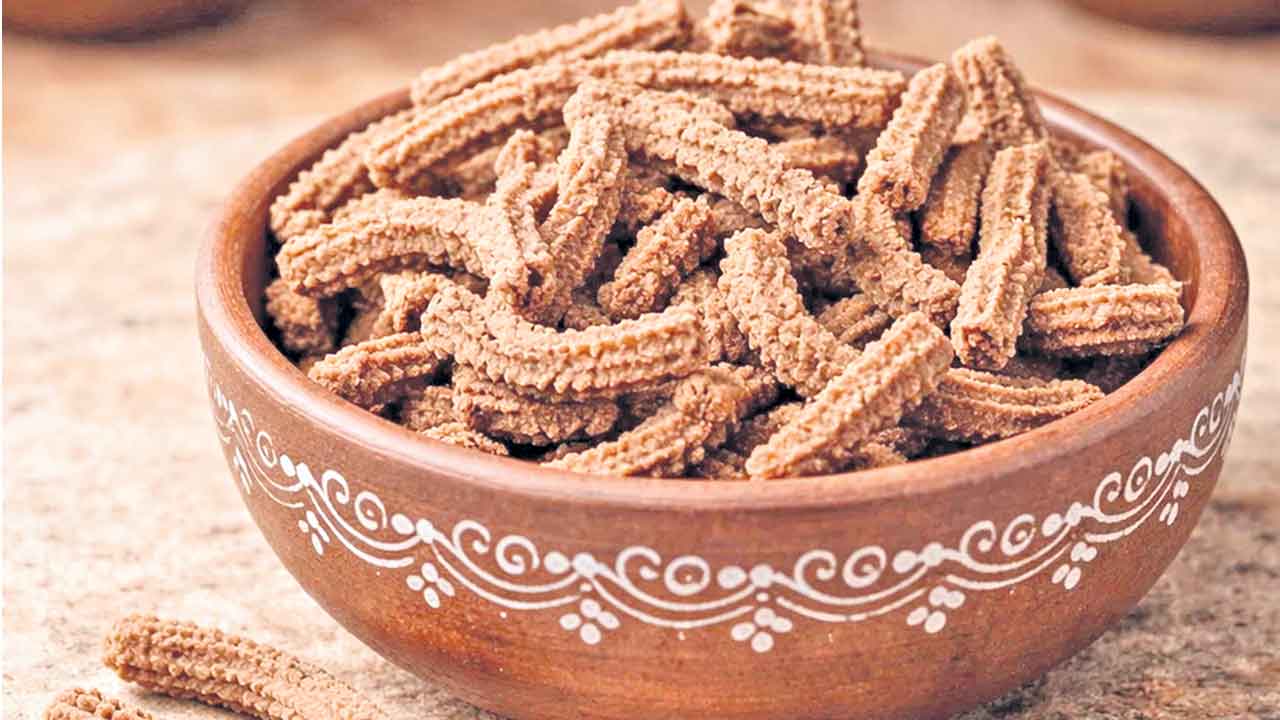 Ragi Murukku Recipe | రాగి మురుకులు తయారీ విధానం