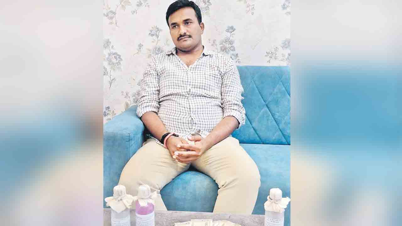 స్టేషన్‌ బెయిల్‌ ఇచ్చేందుకు లంచం.. ఏసీబీ వలలో చిక్కిన రాజంపేట ఎస్సై