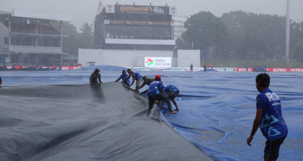 IND vs SL | కొలంబోలో వ‌ర్షం.. భార‌త ఇన్నింగ్స్‌కు అంత‌రాయం..!