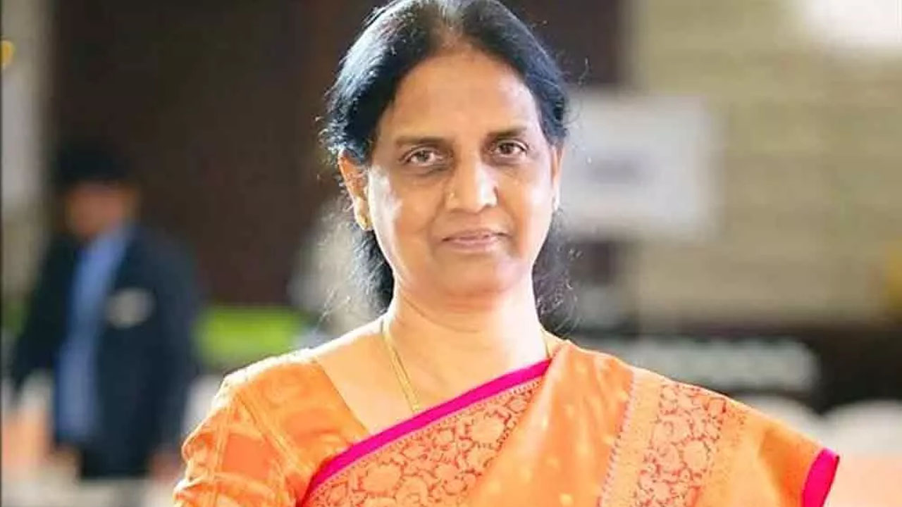 Sabitha Indra Reddy | సంక్షేమ పథకాలను తొలగించేందుకే కోర్టు వ్యవహారాల్లో ప్రభుత్వం అలసత్వం : మాజీ మంత్రి సబితా ఇంద్రారెడ్డి