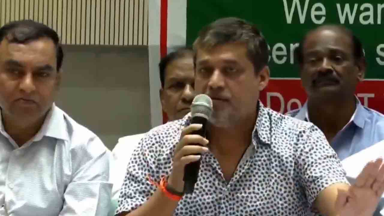 Shirish Reddy | ప్రభుత్వం జీవో ఇచ్చినా టికెట్ రేట్లు పెంచం : నిర్మాత శిరీష్ రెడ్డి