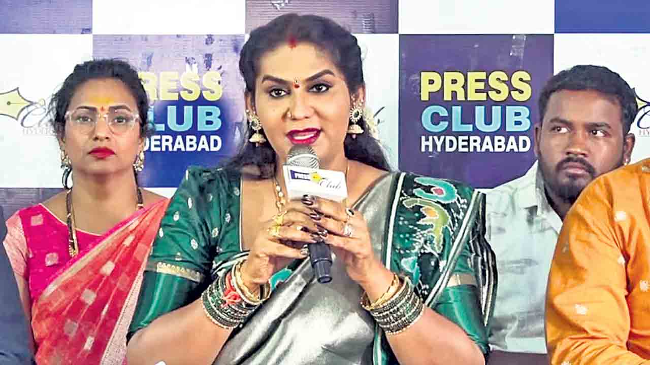 జోగినిలను తీవ్రంగా అవమానించారు.. శ్యామల