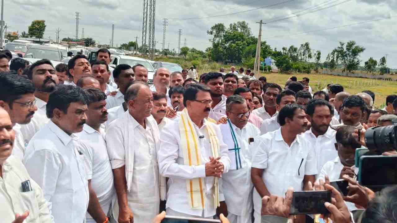 ఆంధ్రాకు నీళ్లు తెలంగాణకు కన్నీళ్లు