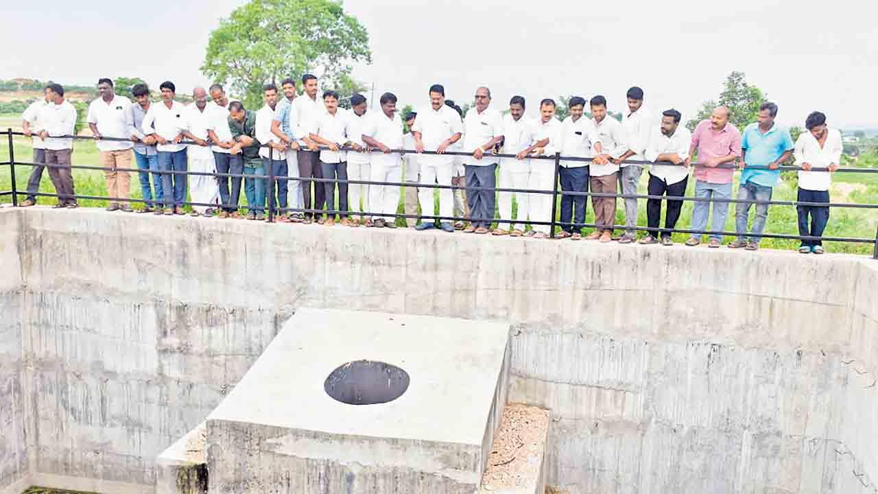 రెండు రోజుల్లో కర్ణెతండా లిఫ్ట్‌ ప్రారంభించాల్సిందే