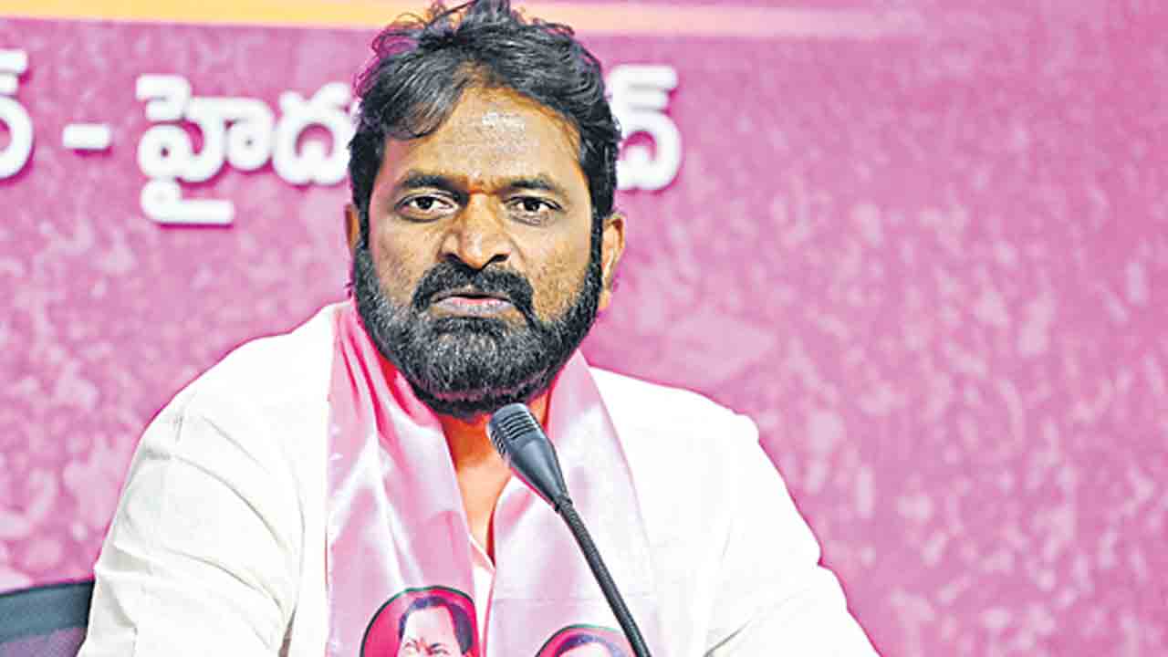 ఉత్తమ్‌.. ఉత్తమాటలు కట్టిపెట్టు!.. మాజీ మంత్రి శ్రీనివాస్‌గౌడ్‌