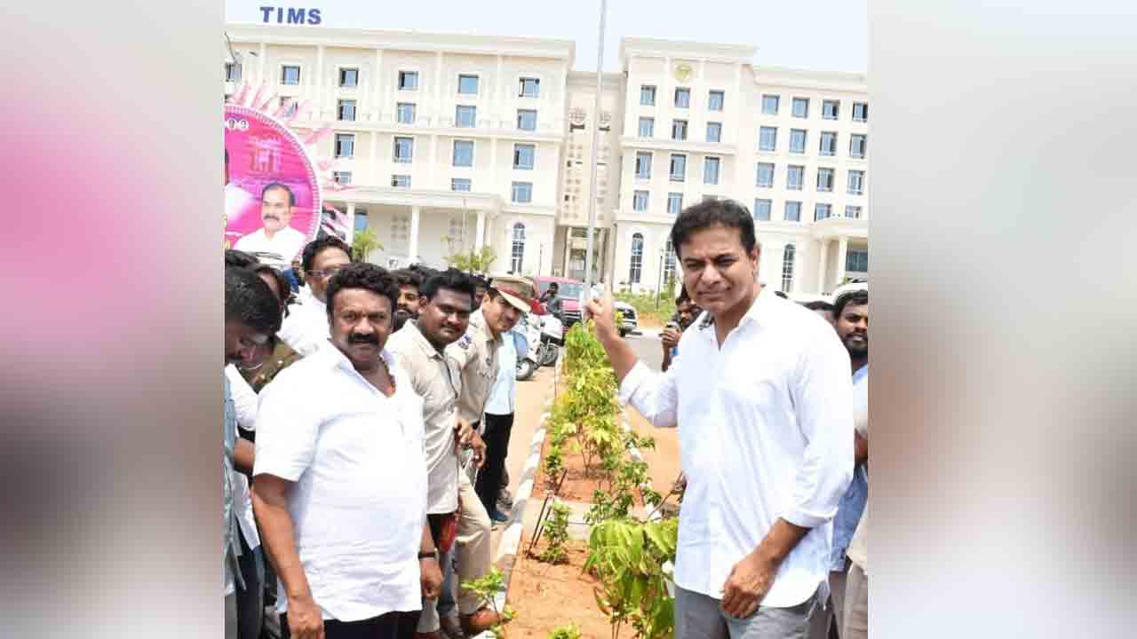 Talasani Srinivas Yadav | కేసీఆర్ విజన్‌లో భాగం సనత్‌నగర్ TIMS.. ప్ర‌జ‌ల‌కు త‌ల‌సాని శుభాకాంక్ష‌లు