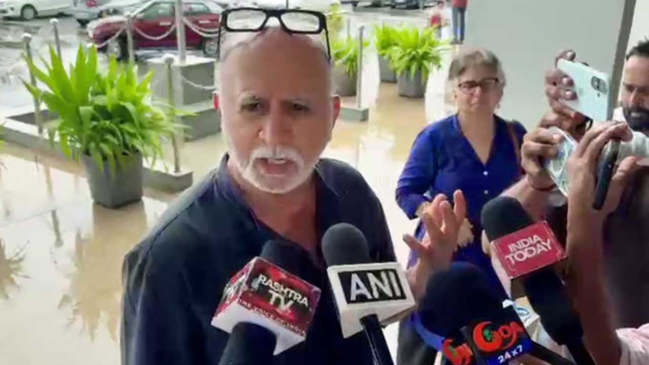 Tarun Tejpal | తరుణ్‌ రెండు వారాల్లోగా లొంగిపో: సుప్రీంకోర్టు