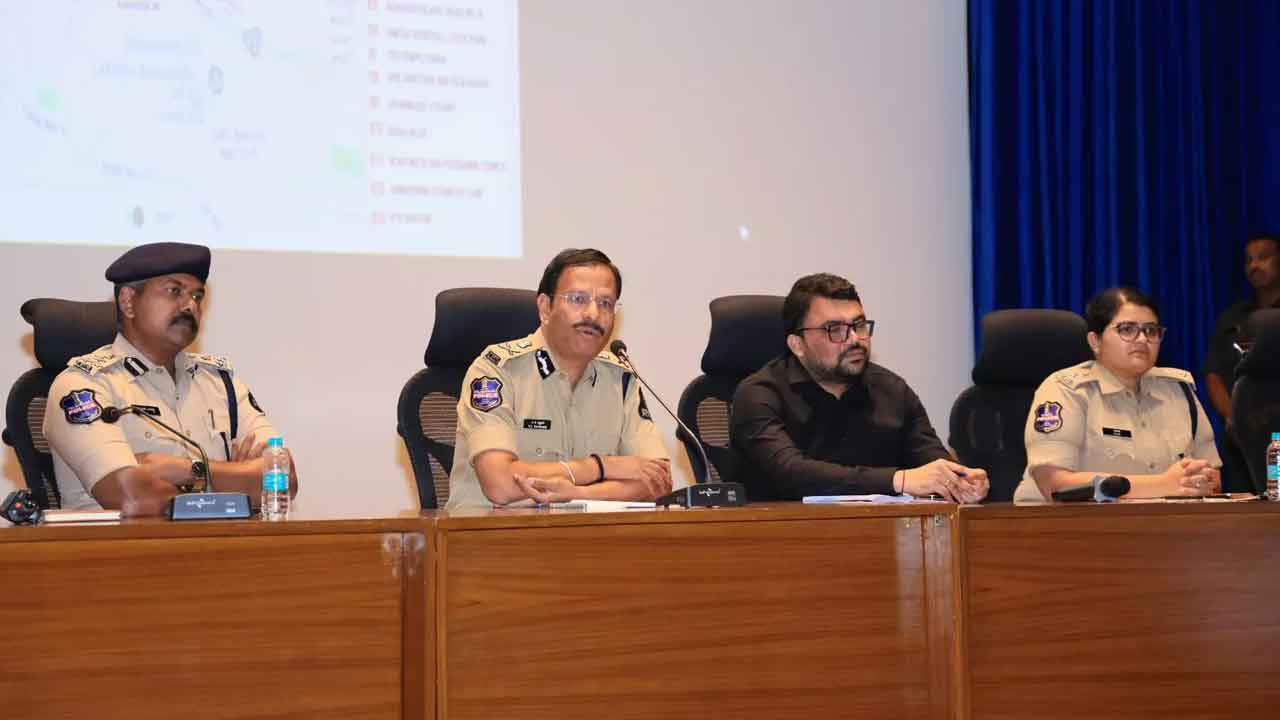 18 నుంచి కేబీఆర్‌ రోడ్డు వన్‌వే: సీపీ