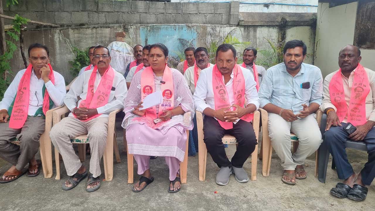 Sarangapur | వృద్ధులు, బీడీ కార్మికులను విస్మరించిన ప్రభుత్వం