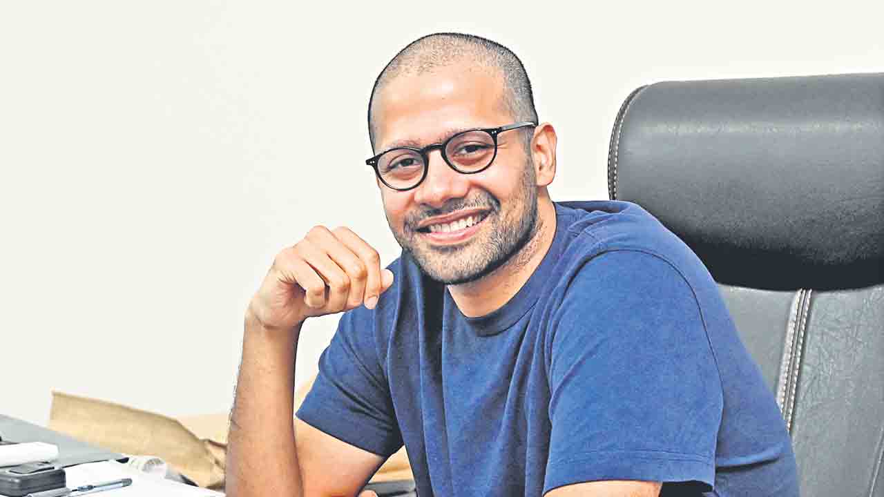 ఆయనతో పోల్చడం గౌరవంగా భావిస్తున్నా