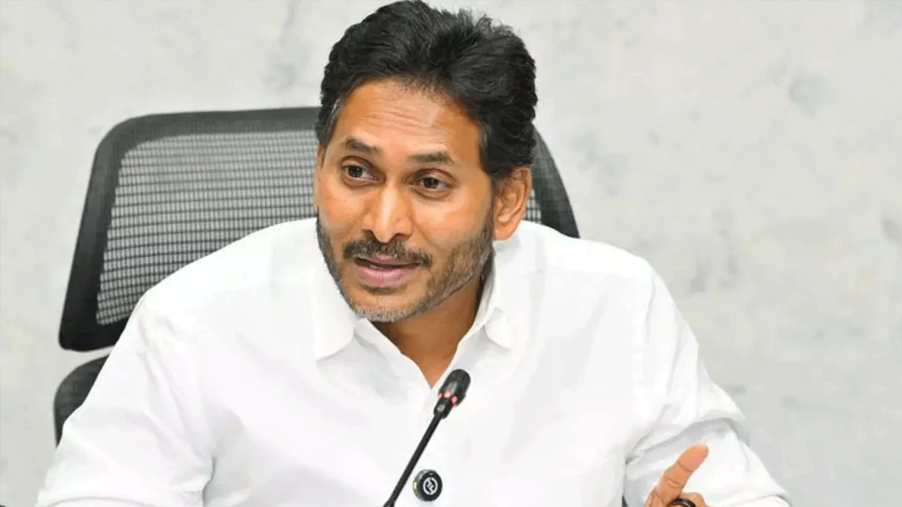 AP News | ఏపీలో బ‌డుల గురించి కూట‌మి స‌ర్కారుది అస‌త్య ప్ర‌చారం : వైఎస్ జ‌గ‌న్‌