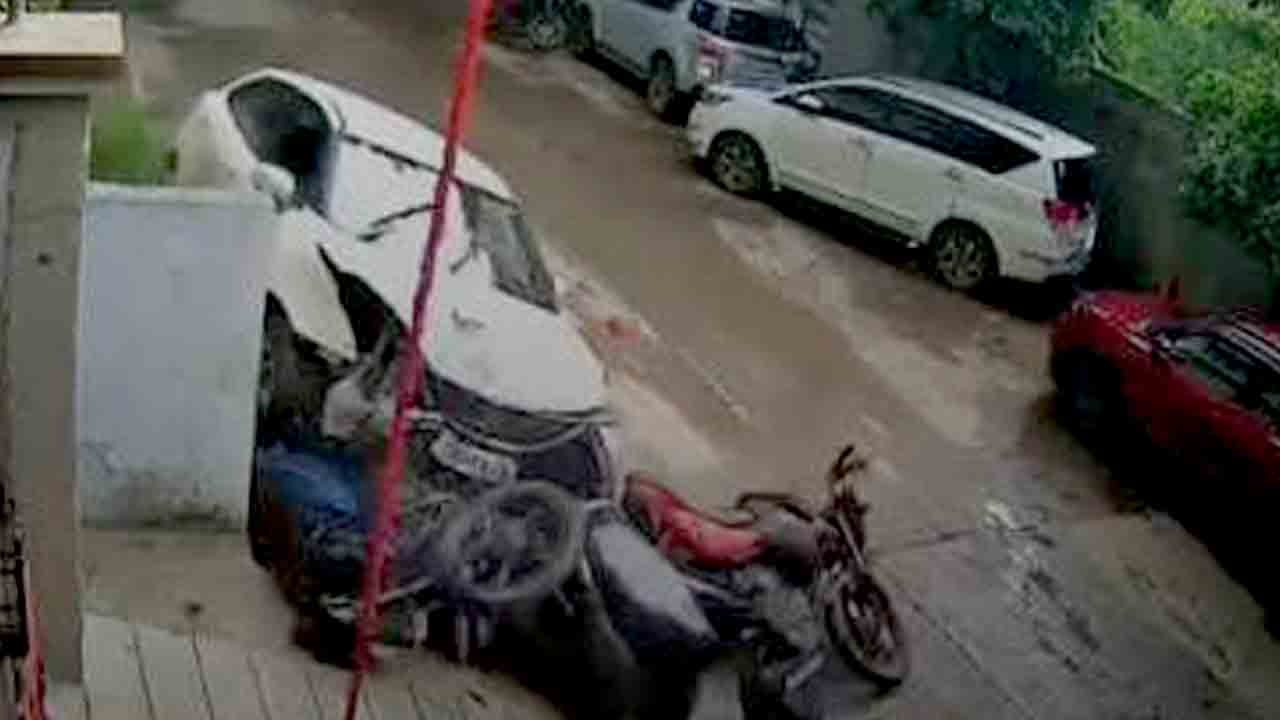 మైనర్‌ డ్రైవింగ్‌పై రవాణాశాఖ సీరియస్‌