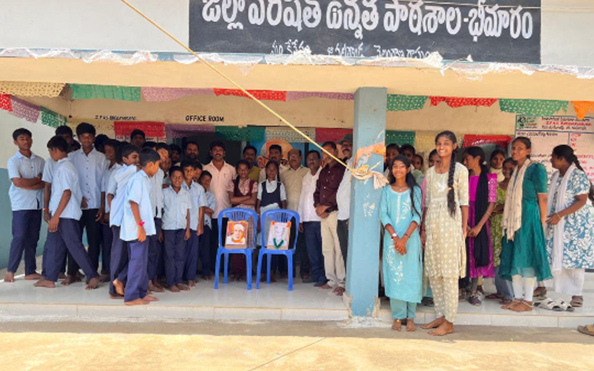 'తెలుగు భాష పరిరక్షణకు నడుం బిగించాలి'
