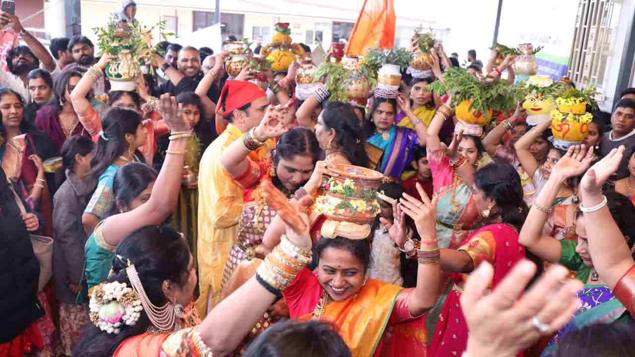 NRI | ఆస్ట్రేలియాలో బోనాల జాతరను ఘనంగా నిర్వహించారు.