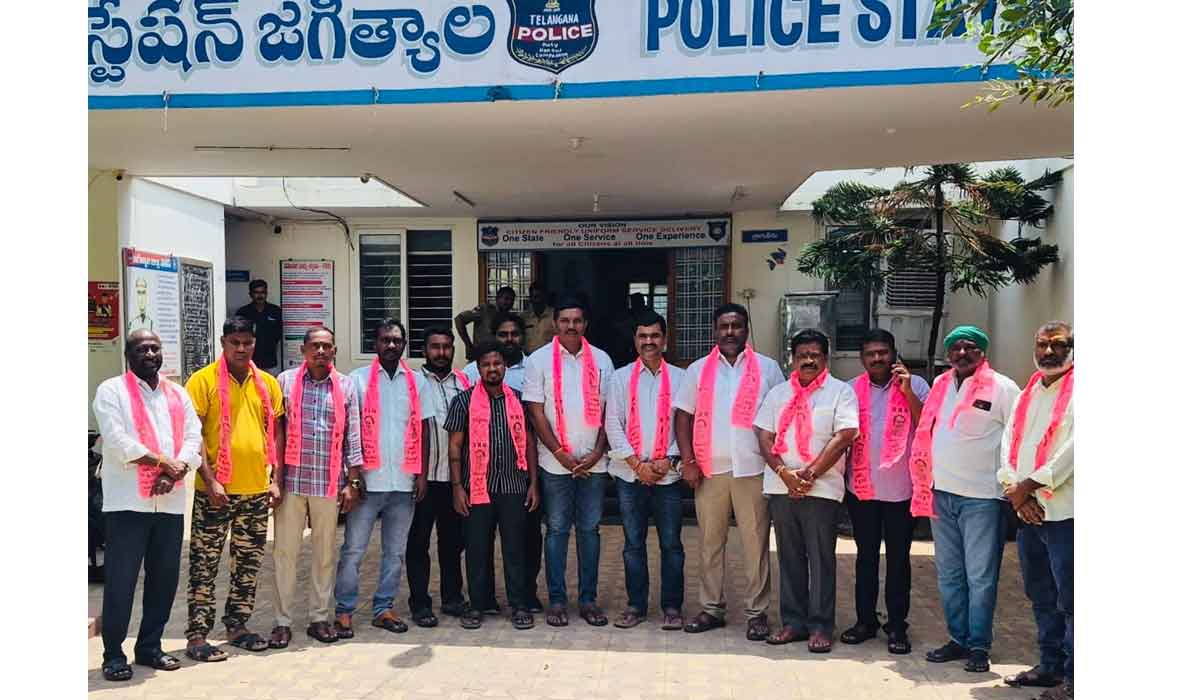 Preventive Arrest | మంత్రి పర్యటన పేరుతో బీఆర్ఎస్ నాయకుల ముందస్తు అరెస్టులు అప్రజాస్వామికం