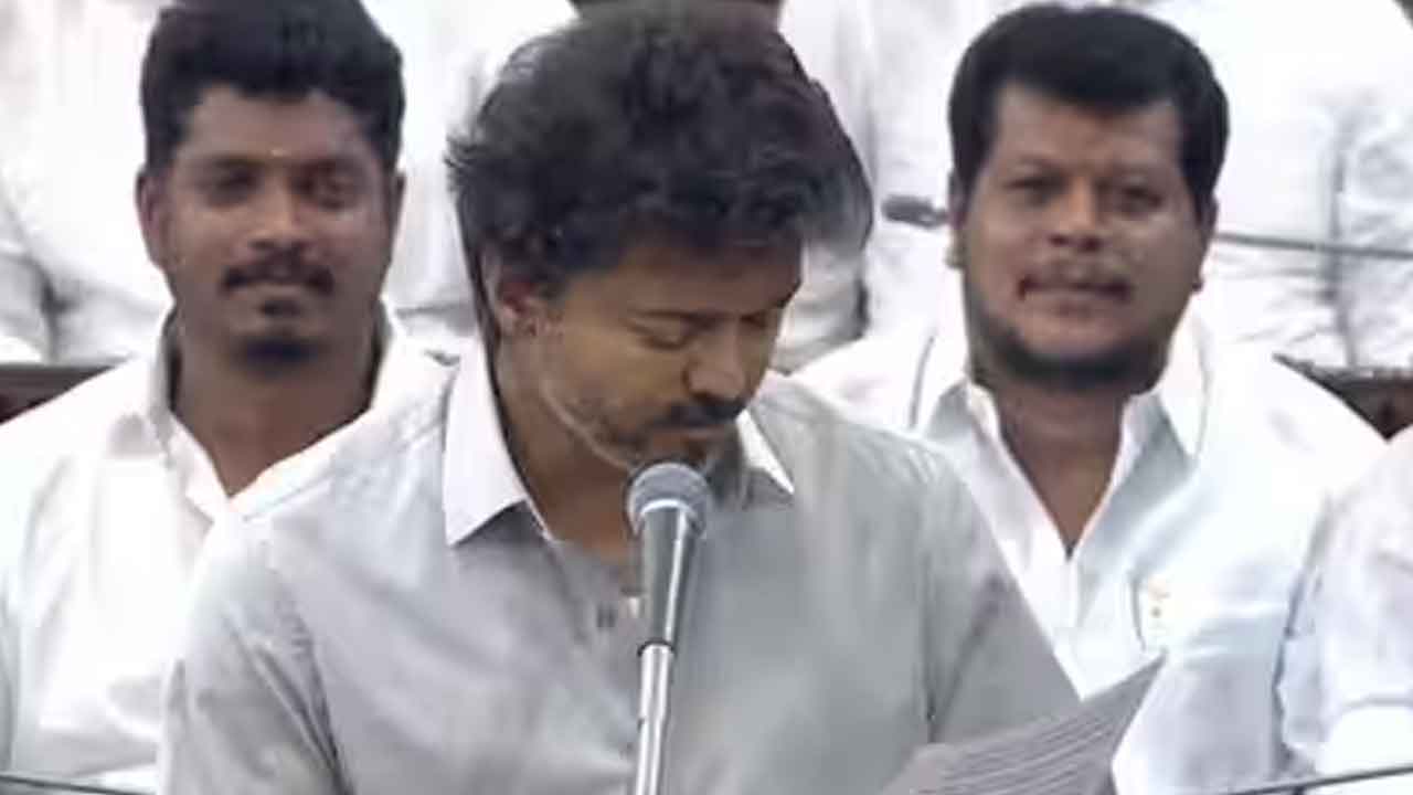 CM Vijay: ప‌రందుర్ ఎయిర్‌పోర్టు ప్రాజెక్టు ర‌ద్దు.. చెన్నై ఎయిర్‌పోర్టులో 5వ ట‌ర్మిన‌ల్‌: సీఎం విజ‌య్‌