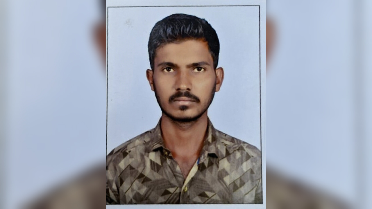 కూలర్‌ను పక్కకు జరుపుతుండగా కరెంట్ షాక్.. యువకుడు మృతి