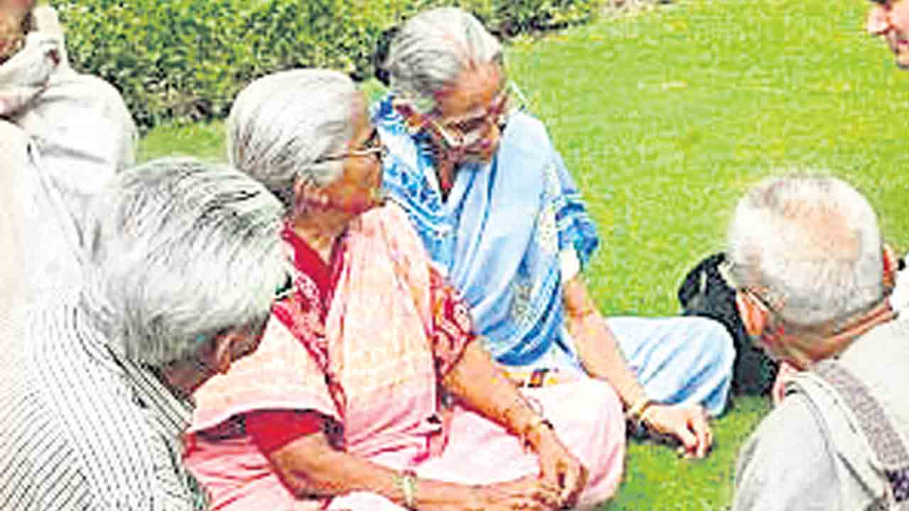 వృద్ధాప్యం దిశగా భారత్‌