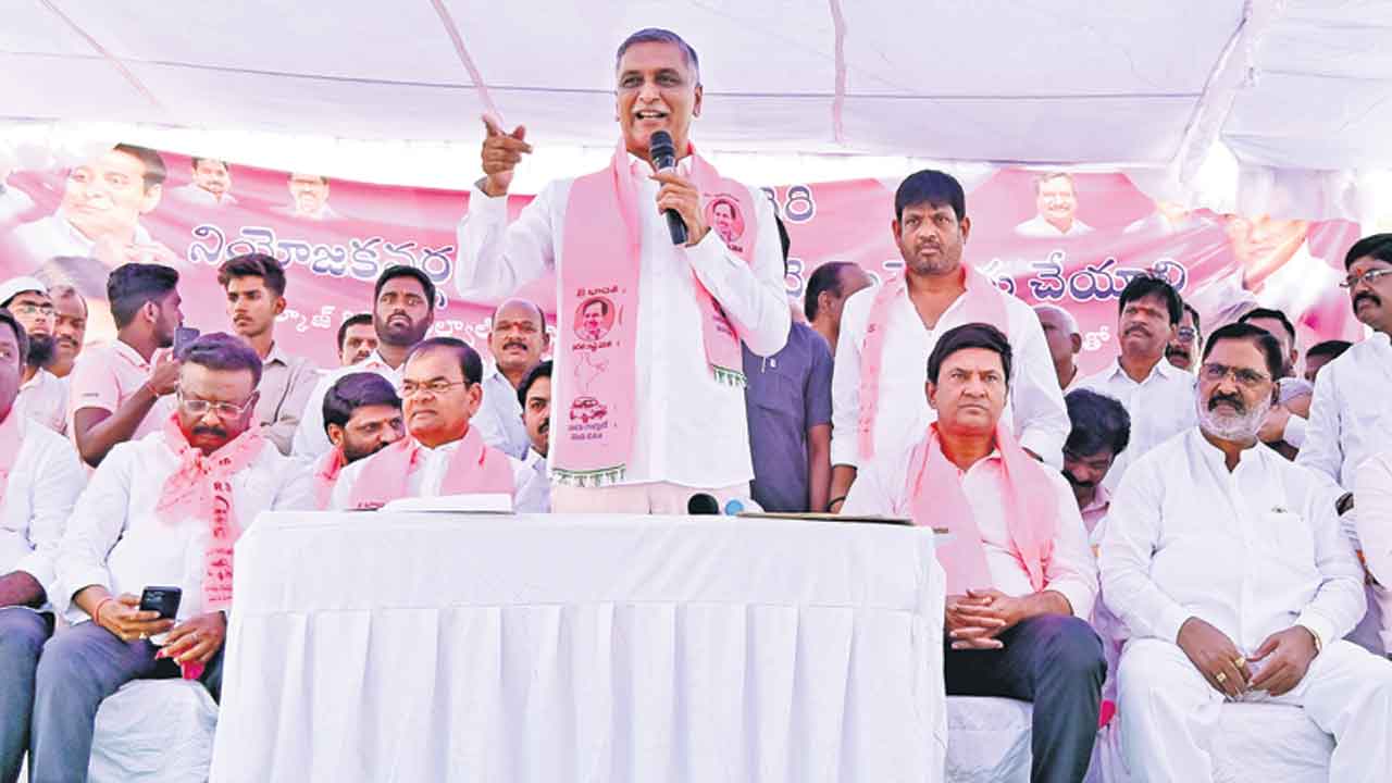 పొంగులేటి రాజీనామా చేయాలి
