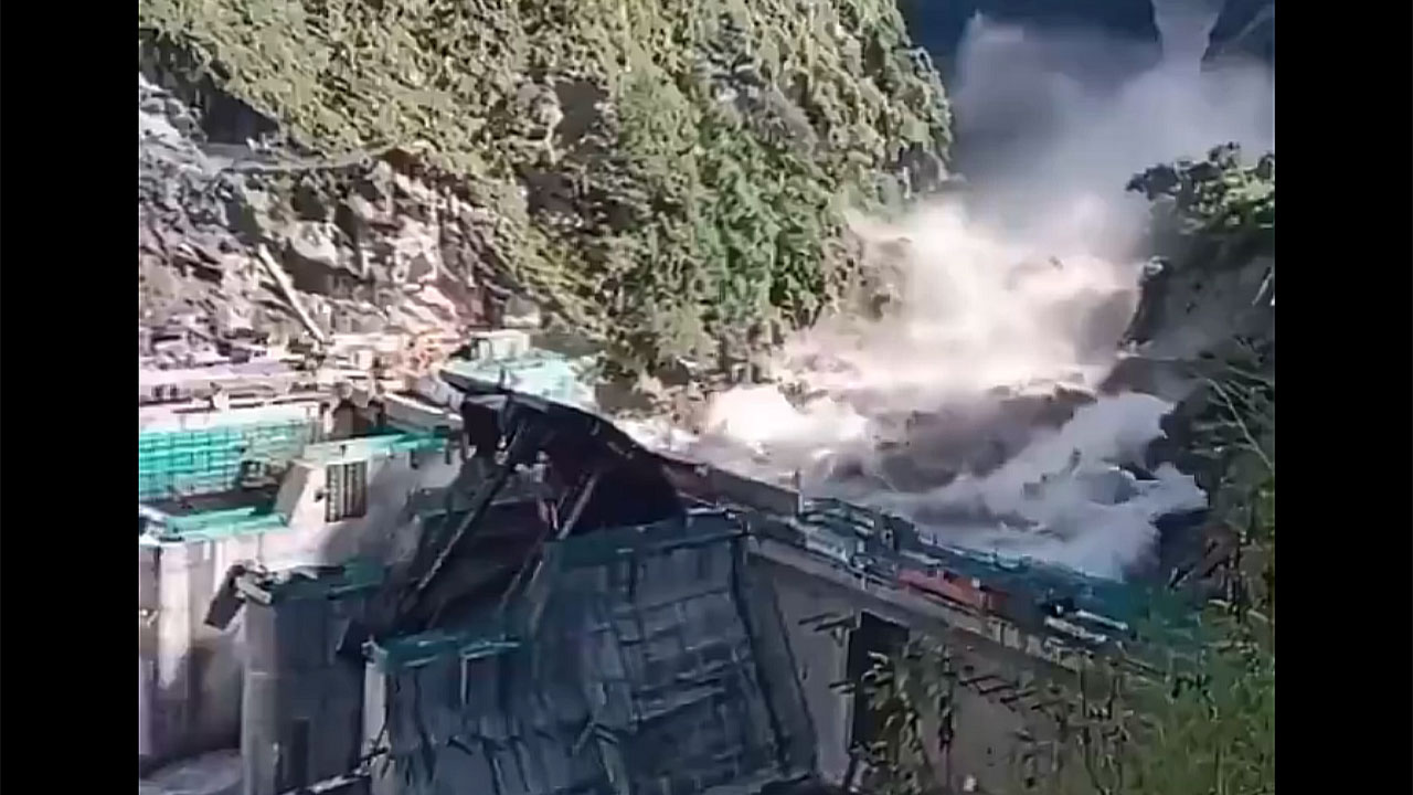 Nepal Floods: నేపాల్‌లో దెబ్బ‌తిన్న జ‌ల విద్యుత్తు కేంద్రాలు..  భార‌త్‌కు త‌గ్గిన విద్యుత్తు స‌ర‌ఫ‌రా