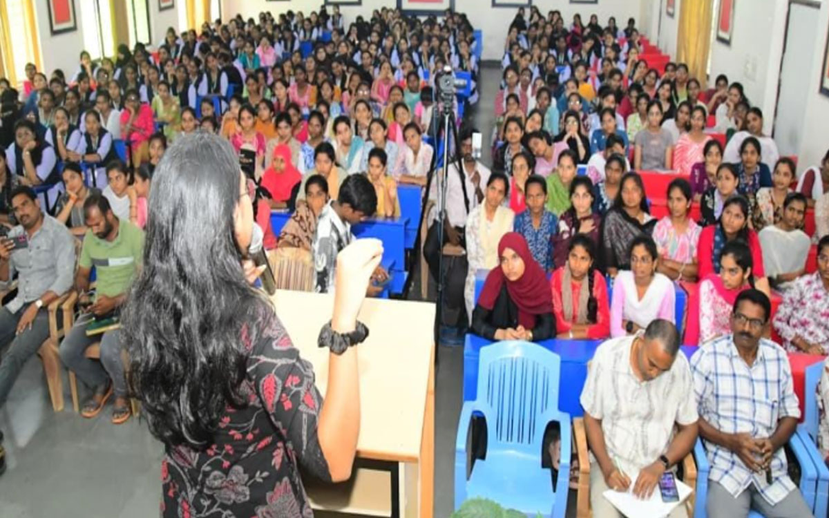 'జెన్ జీ పోరాటం స్ఫూర్తిదాయకం, చారిత్రాత్మకం'