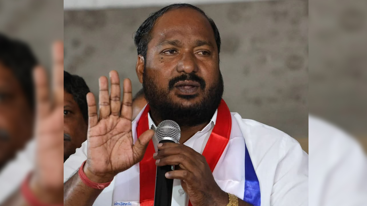 బీసీ కులగణనపై మాట మార్చిన మోదీ.. కేంద్రం నమ్మించి మోసం చేస్తోంది: జాజుల శ్రీనివాస్‌గౌడ్‌