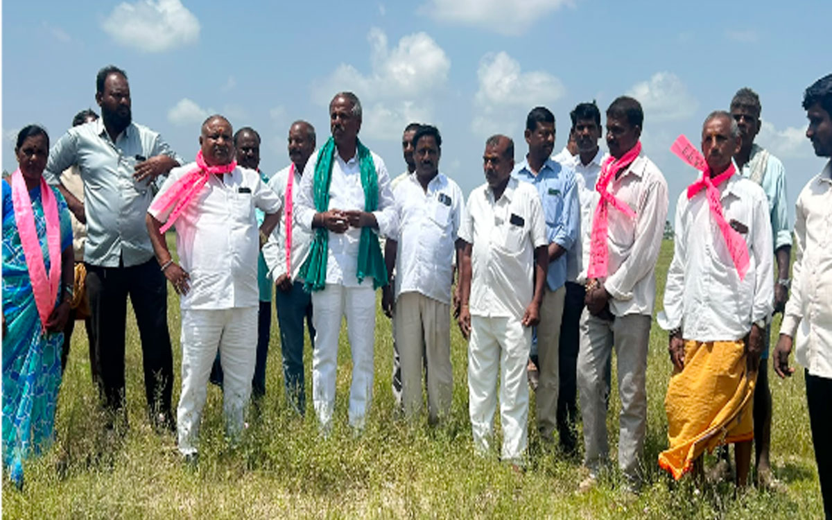 ‘కాళేశ్వరం జలాలతో చెరువులు నింపాలి’