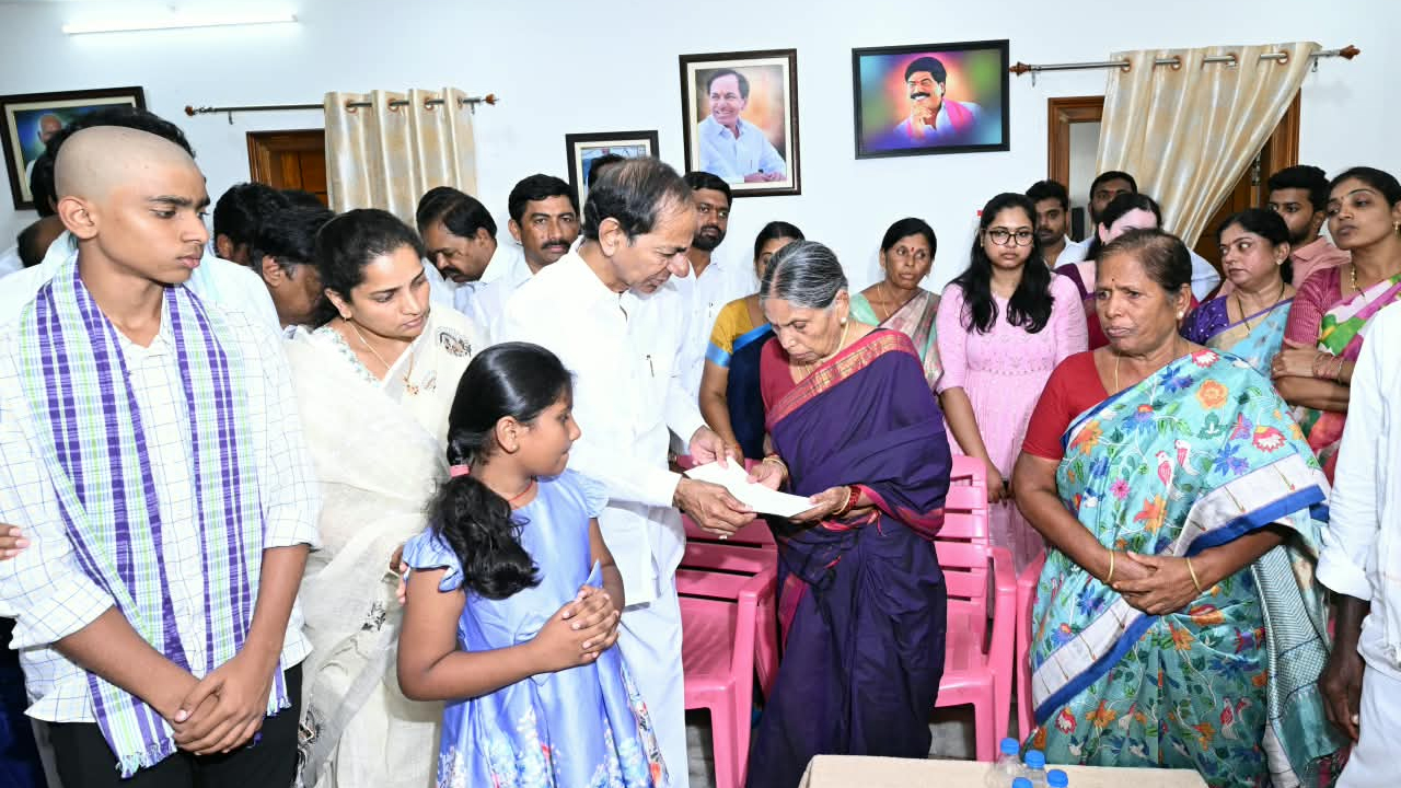 Kcr Peddi Family3