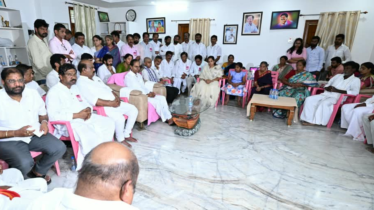 Kcr Peddi Family4