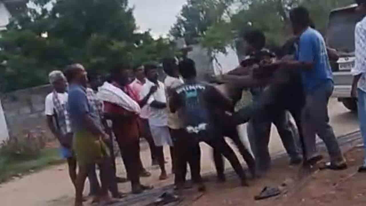 Nagarkurnool | నాగర్ కర్నూల్ జిల్లాలో యువకుడి కిడ్నాప్‌కు యత్నం