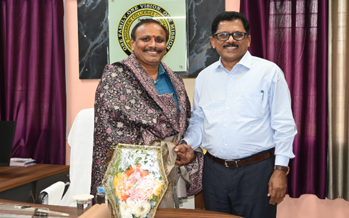 'లక్ష్య సాధనకు సమష్టి కృషి చేయాలి'