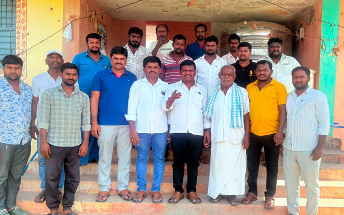 ‘పాపన్న గౌడ్ జయంతి ఉత్సవాలను గ్రామ గ్రామాన నిర్వహించాలి’