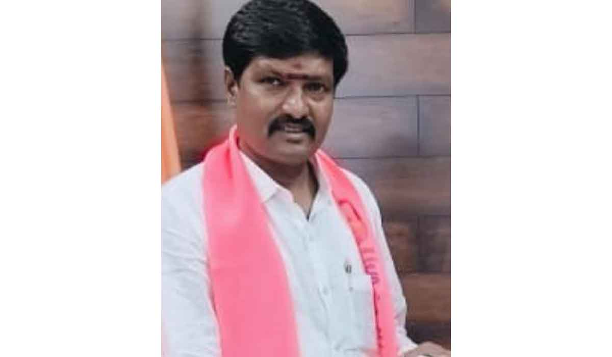 Ramagundam | రామగుండంలో దాగుడు మూతల రాజకీయాలు.. బీఆర్ఎస్ మున్సిపల్ ఫ్లోర్ లీడర్ మేకల సమ్మయ్య