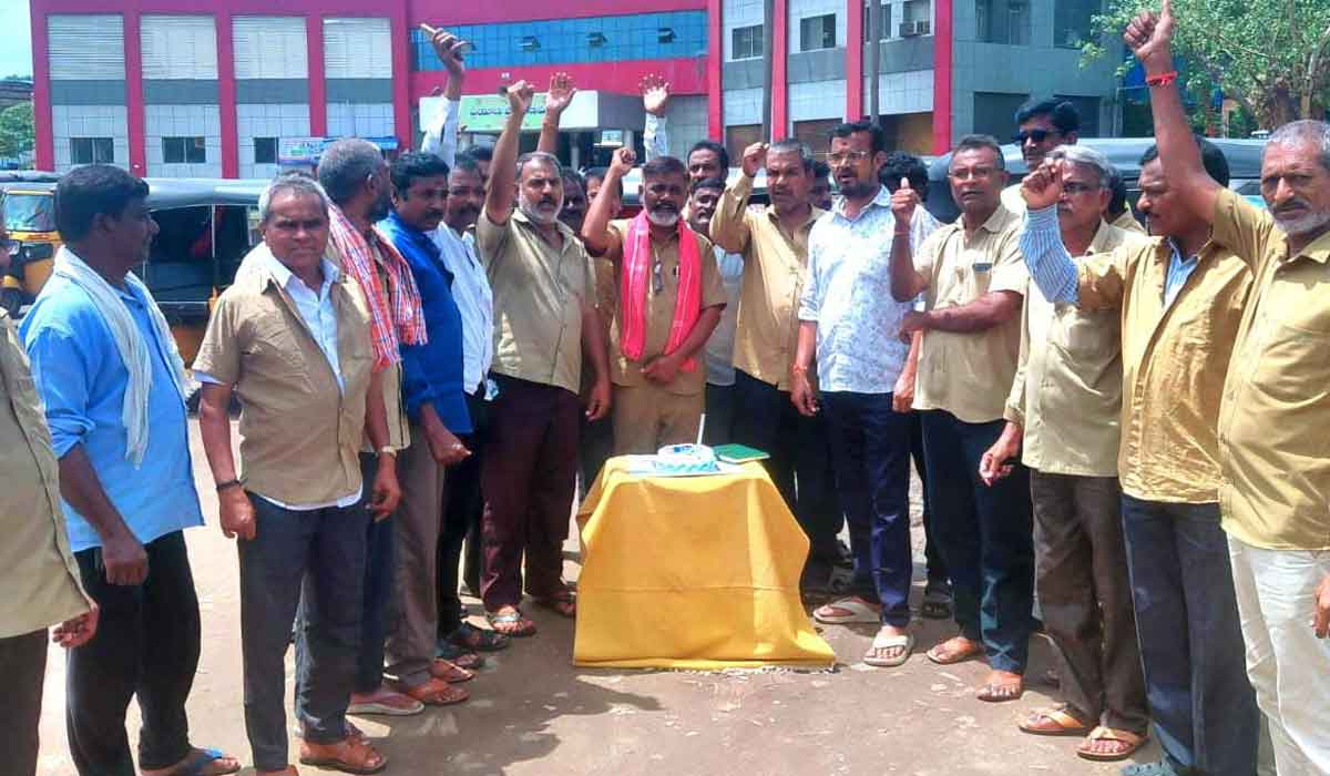 Godavarikhani | ఇంత అబద్ధాల ముఖ్యమంత్రిని ఎక్కడ చూడలేదు.. ఆటో జేఏసీ రాష్ట్ర అధ్యక్షుడు మంద రవికుమార్‌